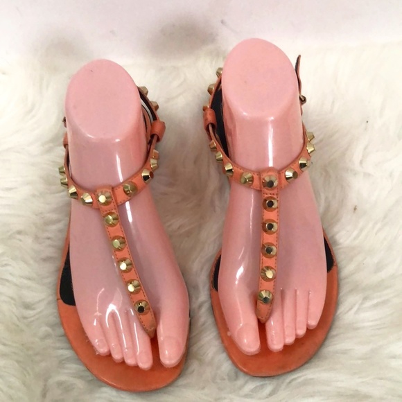 Balenciaga Women's Pink Studded T-Bar Sandals Size: 38 - Picture 11 of 14